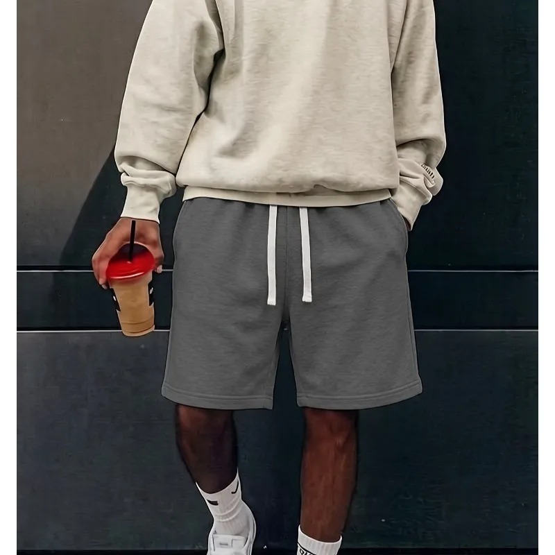 กางเกงขาสั้นกีฬาและฟิตเนสกลางแ - Fear Of God Essential บทวิจารณ์และราคา